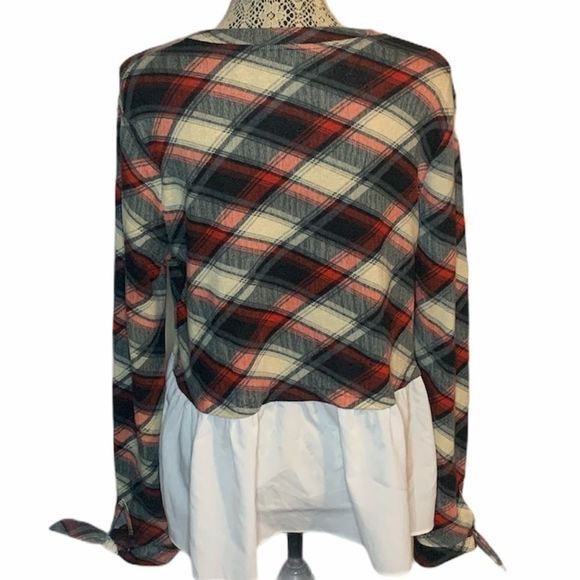 3/$30🛍 Design Lab Madras Plaid Faux Layered Top S - Picture 2 of 6